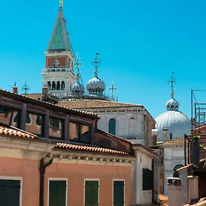 ca-zaccaria.hotelslidodijesolo.com/